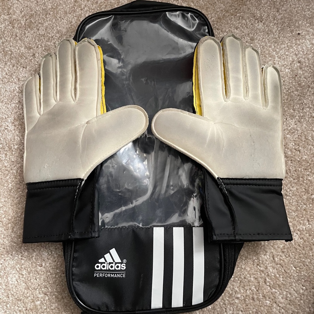 Umbro Goalkeeper Gloves And Adidas Holder Gem